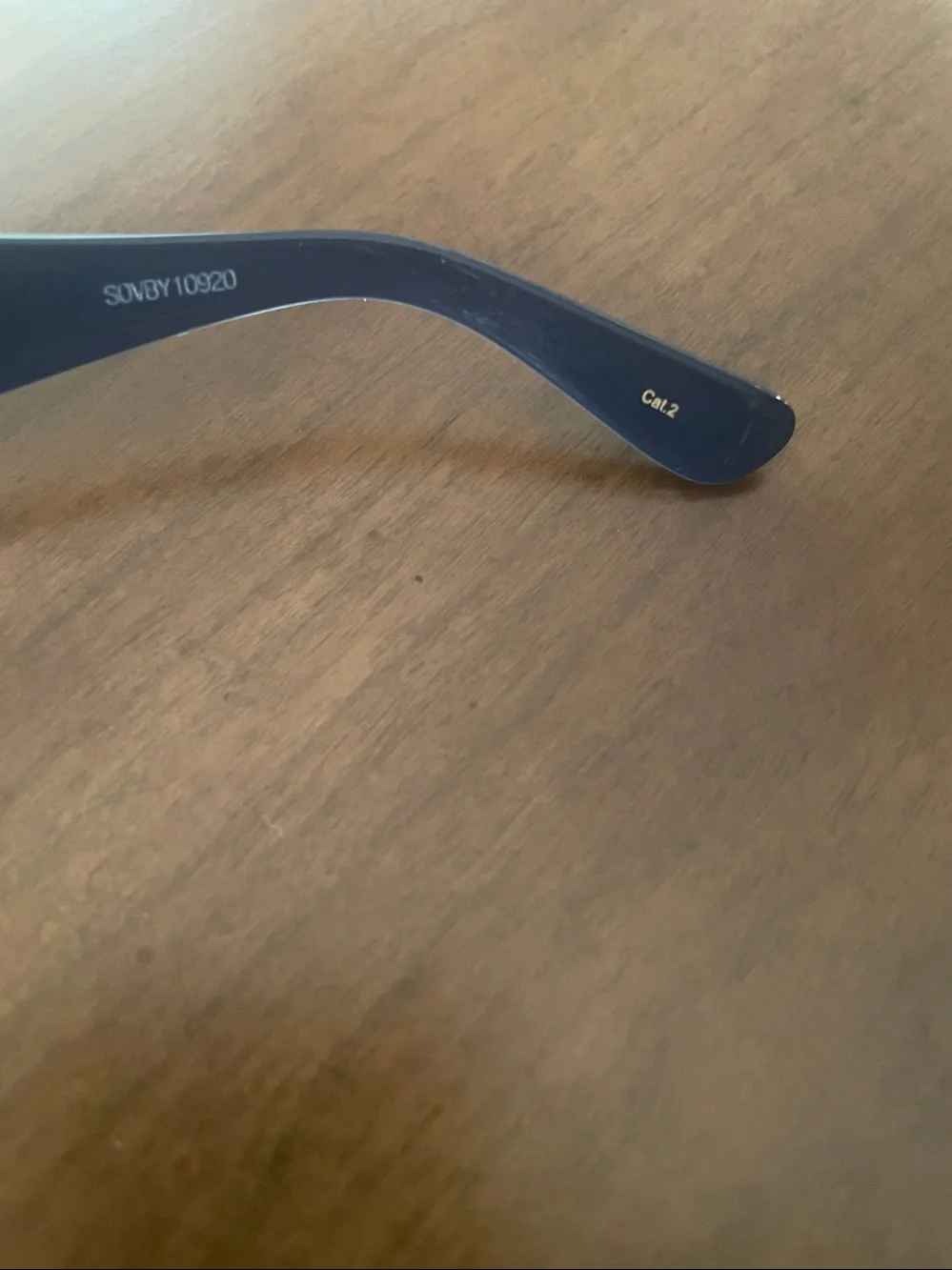 Gucci Blue Rectangular Logo Sunglasses with Gold Accents